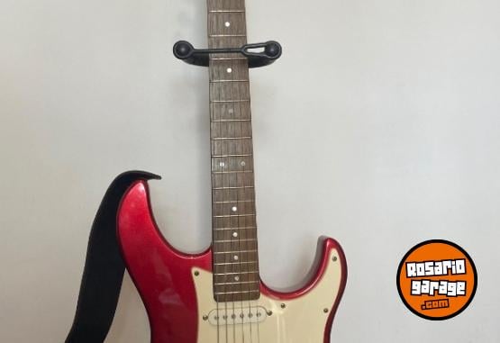 Instrumentos Musicales - Pack Completo - Yamaha Pacífica + Marshall 15W con funda, correa y cables! - En Venta