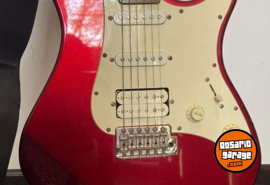 Instrumentos Musicales - Pack Completo - Yamaha Pacífica + Marshall 15W con funda, correa y cables! - En Venta