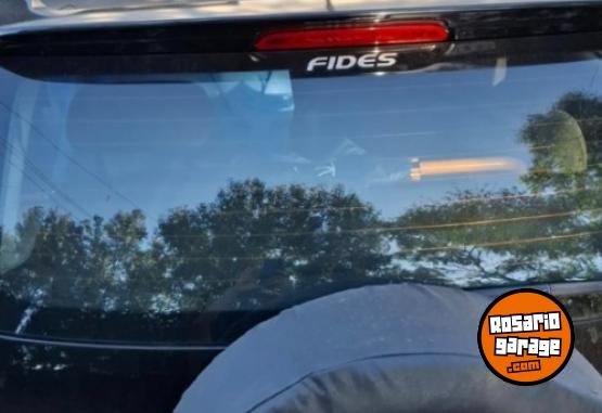 Autos - Volkswagen Crossfox 2016 Nafta 180000Km - En Venta