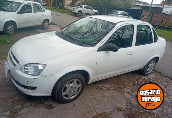 Autos - Chevrolet Clasic 2016 GNC 330000Km - En Venta