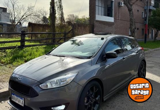 Autos - Ford Focus se plus 2.0at 2016 Nafta 156000Km - En Venta