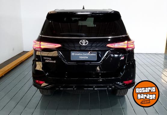 Camionetas - Toyota SW4 4X4 GR-SPORT 2,8 TDI 2024 Diesel 21708Km - En Venta