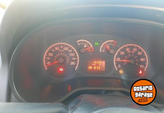 Utilitarios - Fiat Doblo 2013 GNC 176000Km - En Venta