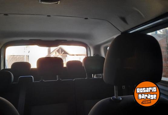 Utilitarios - Fiat Doblo 2013 GNC 176000Km - En Venta