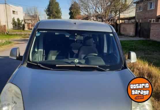 Utilitarios - Fiat Doblo 2013 GNC 176000Km - En Venta