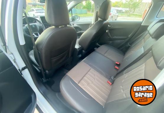 Autos - Peugeot 2008 Feline 1.6 2019 Nafta 29000Km - En Venta