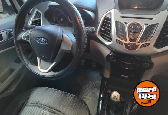Autos - Ford Ecosport titanium 2013 GNC 115000Km - En Venta