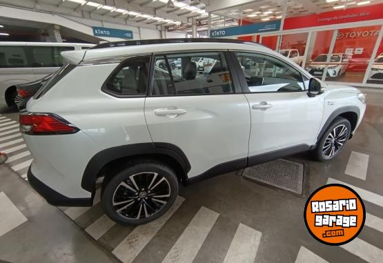 Autos - Toyota Corolla Cross SEG HV-NAFT 2025 Electrico / Hibrido 0Km - En Venta