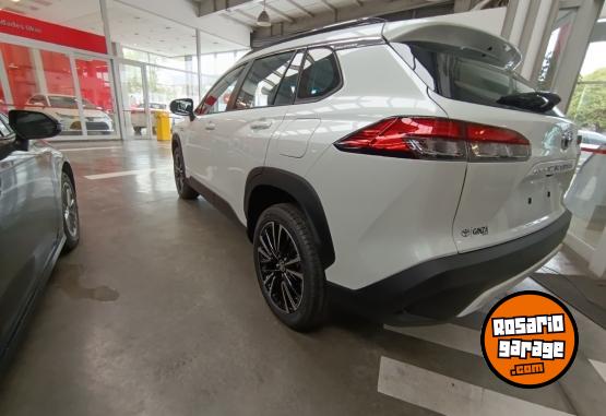 Autos - Toyota Corolla Cross SEG HV-NAFT 2025 Electrico / Hibrido 0Km - En Venta