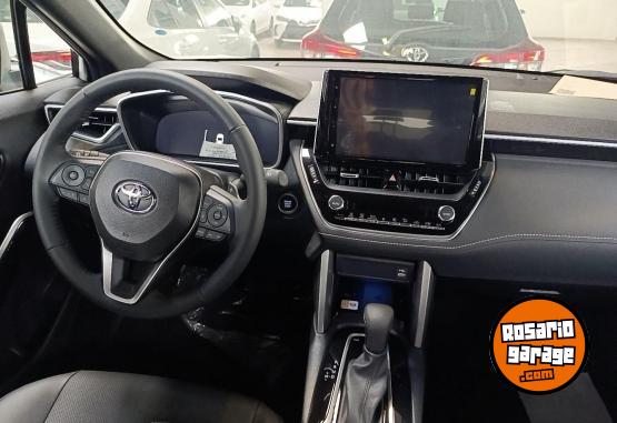 Autos - Toyota Corolla Cross SEG HV-NAFT 2025 Electrico / Hibrido 0Km - En Venta