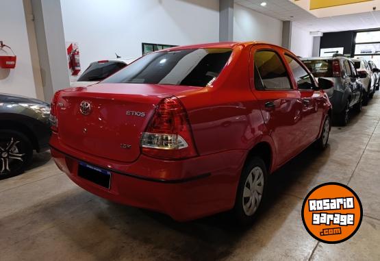 Autos - Toyota Etios 1.5 X 4P 2019 Nafta 65000Km - En Venta