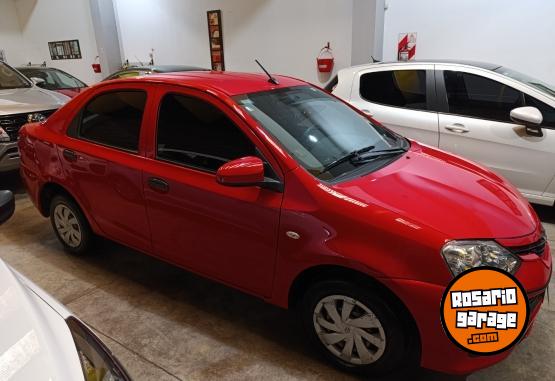 Autos - Toyota Etios 1.5 X 4P 2019 Nafta 65000Km - En Venta