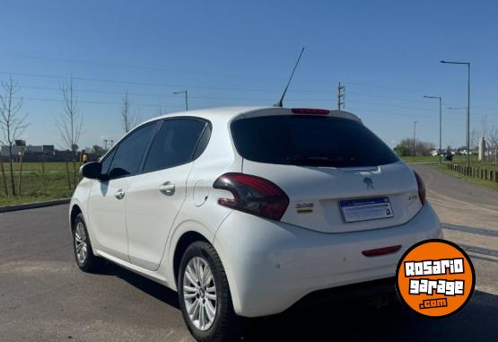 Autos - Peugeot 208 1.6 ALLURE 2018 Nafta 128000Km - En Venta