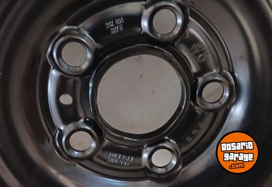 Accesorios para Autos - Rueda / Goma Auxilio VW T Cross. Polo. Tera. Nivus. Bora. Virtus 195 65 15 - En Venta