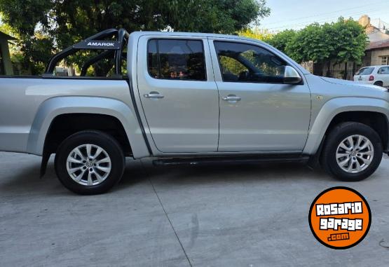 Camionetas - Volkswagen Amarok 180cv confortline 2018 Diesel 150000Km - En Venta