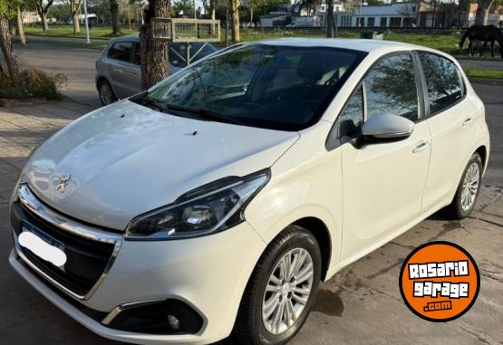 Autos - Peugeot Allure Nav Tiptronic 2017 GNC 93000Km - En Venta
