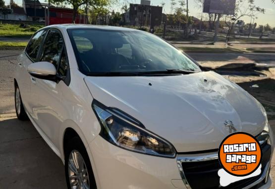Autos - Peugeot Allure Nav Tiptronic 2017 GNC 93000Km - En Venta