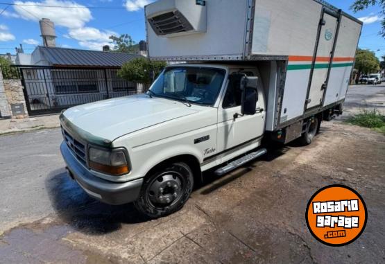 Camiones y Gras - FORD F4000 CUMMINS 4BT - En Venta