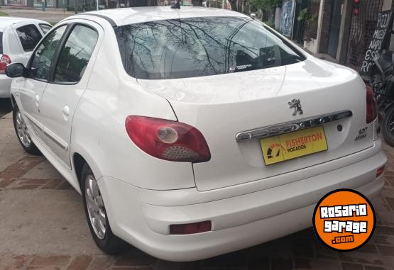 Autos - Peugeot 207 ACTIVE 4 puertas 2013 GNC 123456Km - En Venta