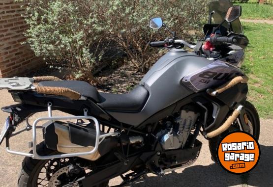 Motos - CF Mt 800 2023 Nafta 12500Km - En Venta