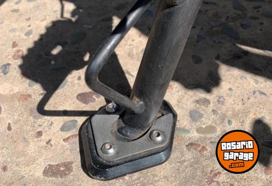 Motos - CF Mt 800 2023 Nafta 12500Km - En Venta