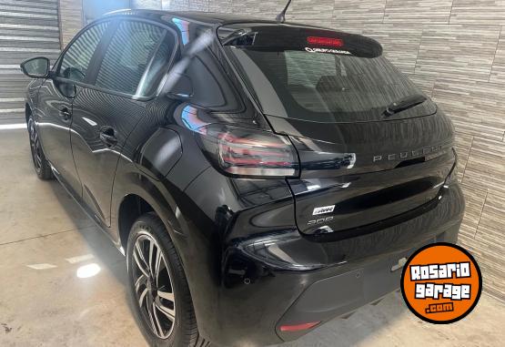 Autos - Peugeot 208 2025 Nafta 0Km - En Venta