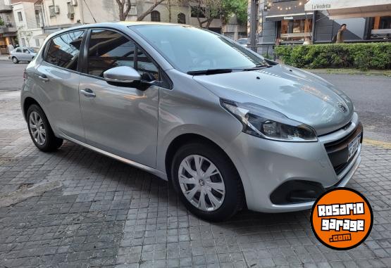 Autos - Peugeot 208 Active 1.6 2018 Nafta 92000Km - En Venta