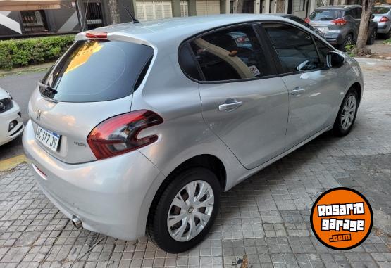 Autos - Peugeot 208 Active 1.6 2018 Nafta 92000Km - En Venta