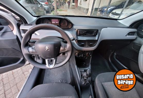 Autos - Peugeot 208 Active 1.6 2018 Nafta 92000Km - En Venta