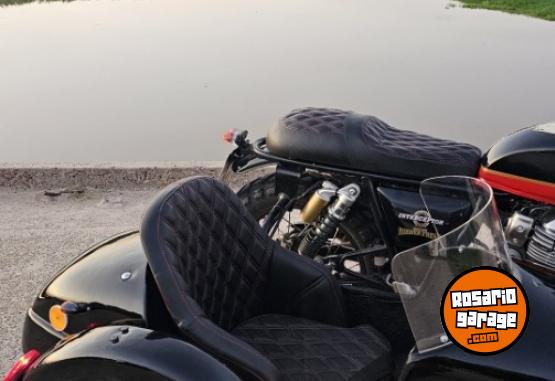 Motos - Royal Enfield Interceptor 650 2023 Nafta 15000Km - En Venta
