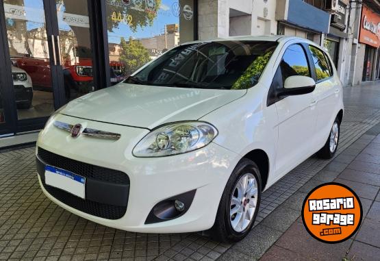 Autos - Fiat Palio atractive 2016 GNC 153000Km - En Venta