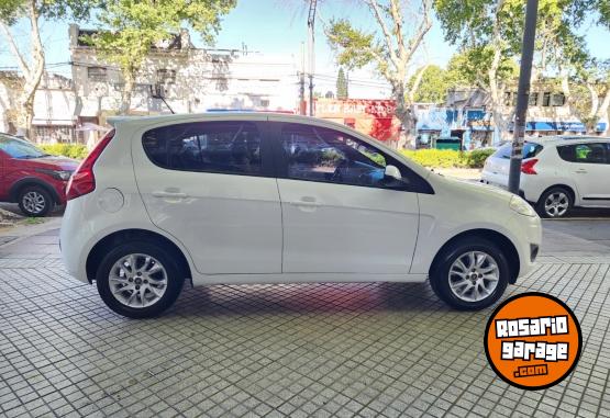 Autos - Fiat Palio atractive 2016 GNC 153000Km - En Venta