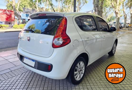Autos - Fiat Palio atractive 2016 GNC 153000Km - En Venta