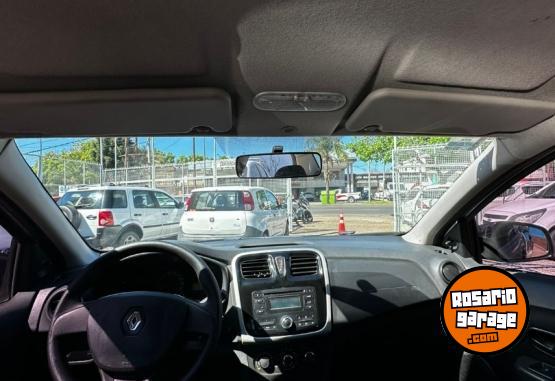 Autos - Renault Logan autentique plus 2016 Nafta 116Km - En Venta