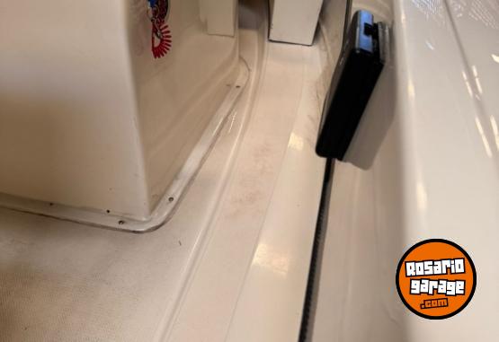 Embarcaciones - Bermuda Safari 550 con Mercury 50 2T - completa! con trailler y motor electrico! - En Venta