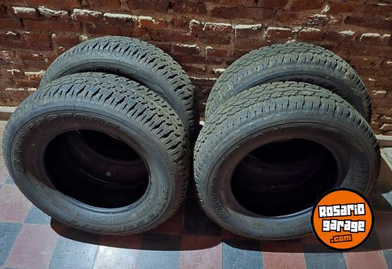 Accesorios para Autos - CUBIERTAS  BRIDGESTONE 265/65/17 NUEVAS - En Venta