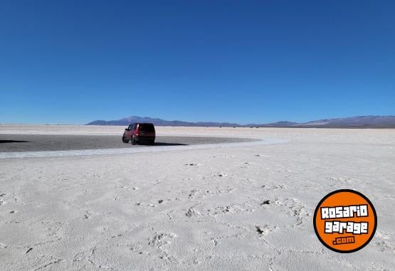 Camionetas - Land Rover SUV -4X4 2006 Diesel 180000Km - En Venta