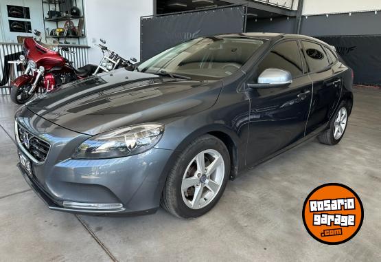 Autos - Volvo V40 T4 AT 2013 Nafta 110452Km - En Venta