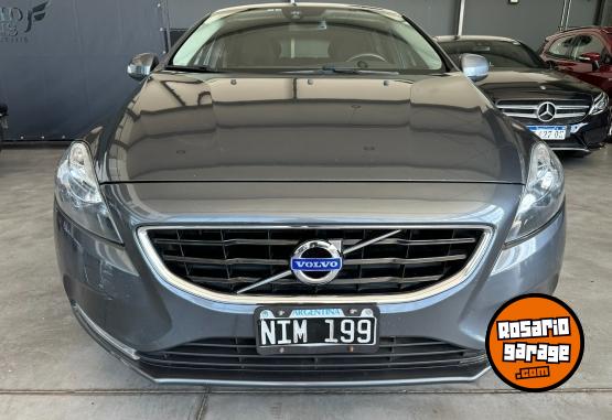 Autos - Volvo V40 T4 AT 2013 Nafta 110452Km - En Venta