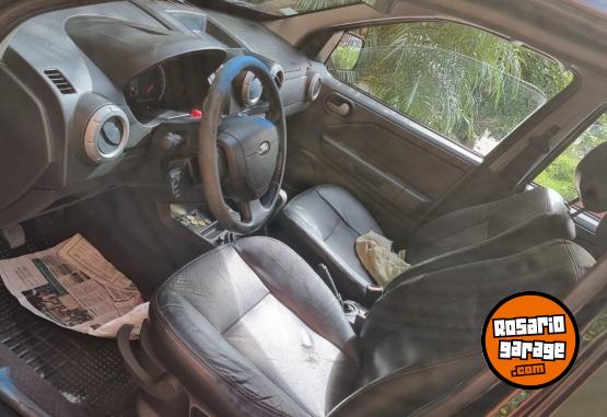 Autos - Ford ECOSPORT XLT 2.0 2009 Nafta 172000Km - En Venta