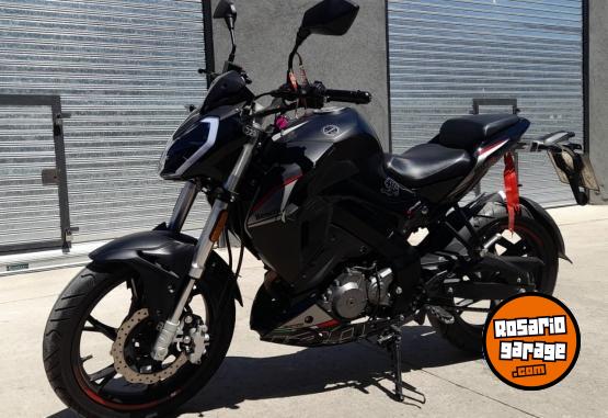 Motos - Benelli 180s 2021 Nafta 9850Km - En Venta