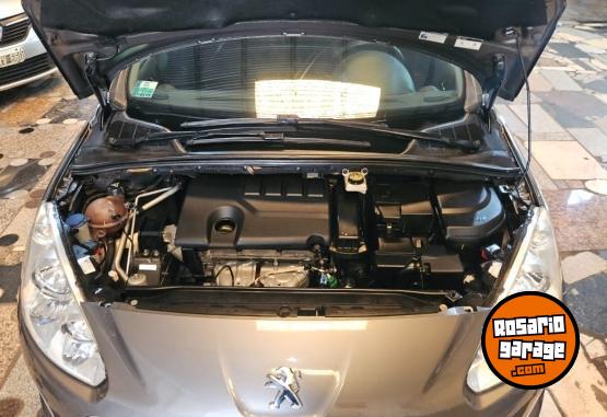 Autos - Peugeot 308 active 2014 Nafta 145000Km - En Venta