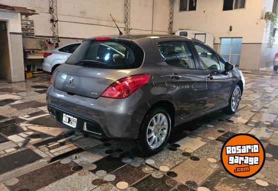 Autos - Peugeot 308 active 2014 Nafta 145000Km - En Venta