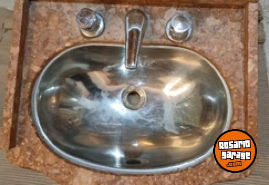 Hogar - Ttulo:  Mesada/Encimera de mrmol 2,5 cm para vanitory con bacha inoxidable y grifera - En Venta