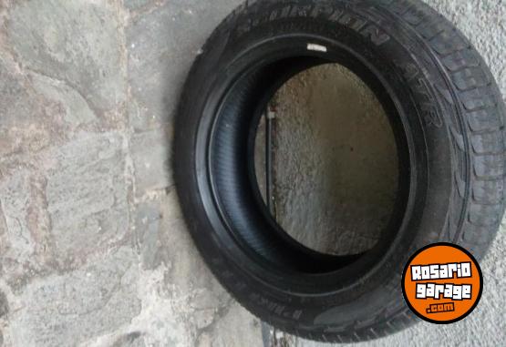 Accesorios para Autos - Cubierta Pirelli Scorpions 17 - En Venta