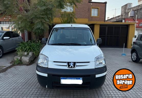Utilitarios - Peugeot Partner 1.6 HDI BUSINESS 2021 Diesel - En Venta