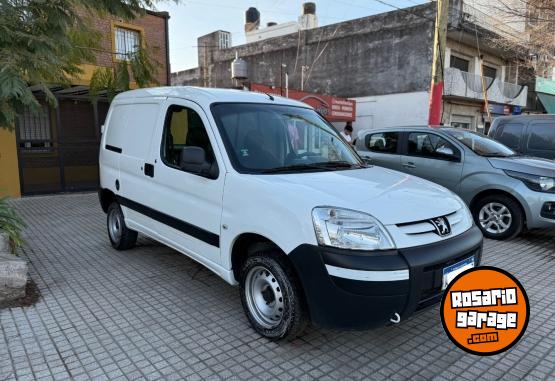 Utilitarios - Peugeot Partner 1.6 HDI BUSINESS 2021 Diesel - En Venta