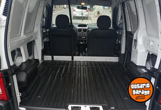 Utilitarios - Citroen Berlngo 2022 Diesel 38000Km - En Venta