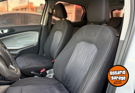 Autos - Ford ECOSPORT 1.6 TITANIUM 2017 Nafta  - En Venta