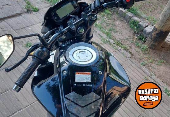 Motos - Suzuki Gixxer 150 2019 Nafta 12000Km - En Venta